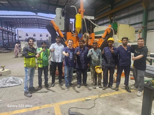 Dernières nouvelles de l'entreprise sur CMC Machinery a installé et mis en service la machine de soudage à fermeture de pôle aux EAU avec un grand succès