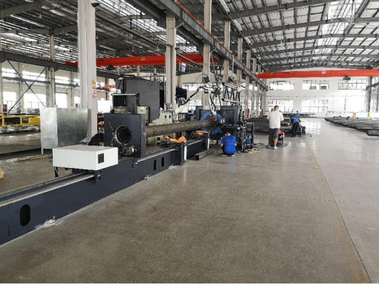 Good price machine de soudure robotique 2000mm automatique de 350mm pour Polonais léger en ligne