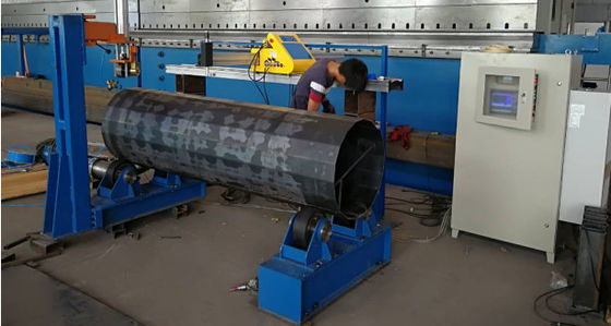 Good price Machine de découpe de porte à pôle léger CNC 3 axes, diamètre 680 mm, course 2000 mm en ligne