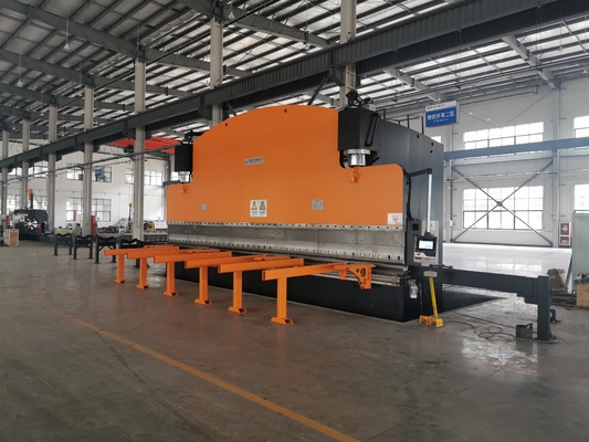 8200mm 45 Kw Cnc hydraulique machine de freinage automatique en acier au carbone
