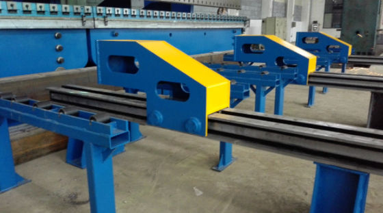 Machine de freinage à pression hydraulique CNC pour applications lourdes