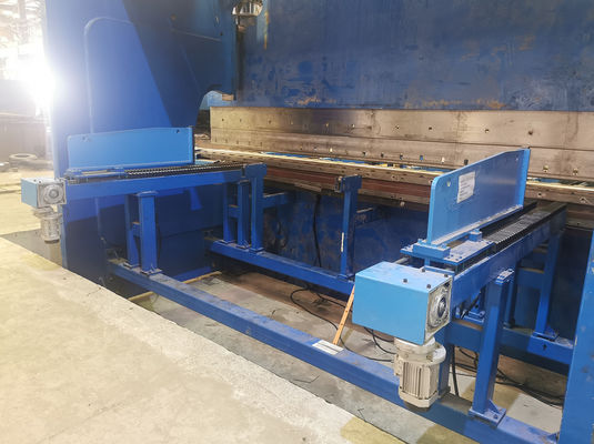 Bon prix Tableau de travail à frein hydraulique CNC longueur 13 pôles en ligne