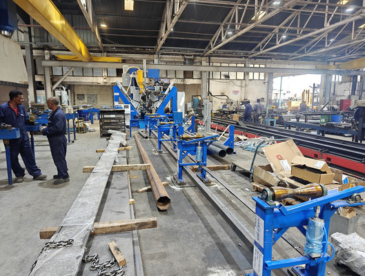 HM600/12000 machine de soudage à couture à mât élevé et à monopole