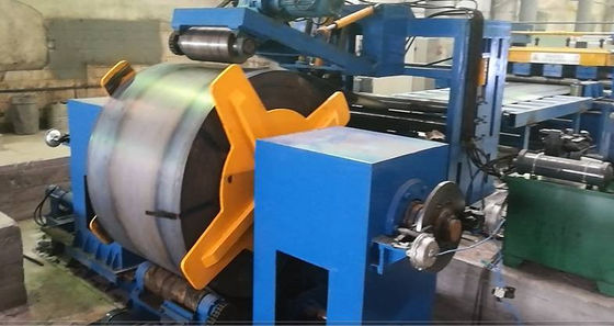 Machine de découpe de bobine d'acier 6 x 1800 Machine de coupe économique à longueur