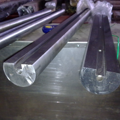Jeu de matrices CNC d'outillage de presse plieuse avec matériaux 42CrMo et T7 pour un pliage de précision