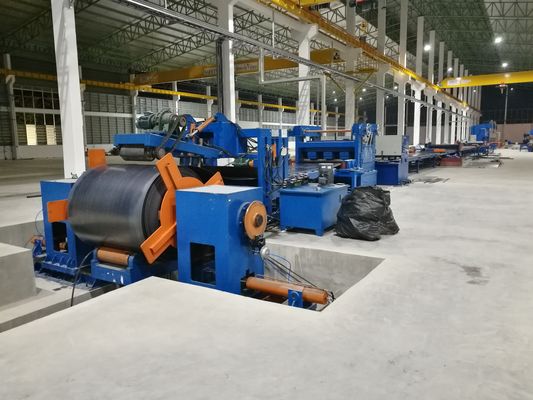 Bon prix La norme a coupé à la ligne de longueur, machine laminée à chaud de poteau léger d'acier doux pour 6m 8m 14m en ligne