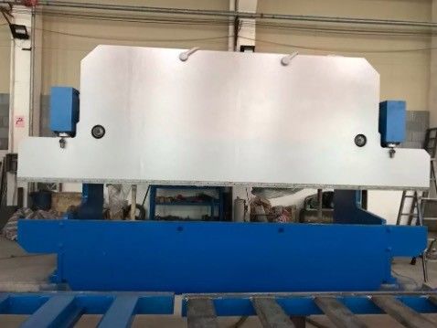 Frénésie à barre de torsion efficace contrôlée par ordinateur pour application industrielle