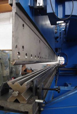 frein tandem de presse de commande numérique par ordinateur de 3200N 8000mm/machine à cintrer hydraulique pour le poteau de lampe