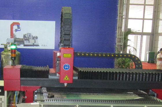 Découpeuse à grande vitesse/équipement de laser de fibre de commande numérique par ordinateur de tôle