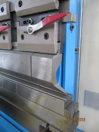Le poinçon de frein de presse de cou d'oie et meurent des outils/moule pour la machine de cintreuse