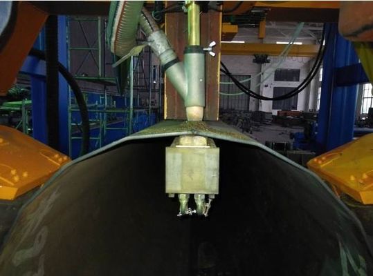 HM1200/12000 a fermé la machine de soudure pour Highmast Polonais, unipolaire, 5G la communication Polonais